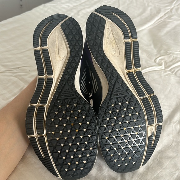 Nike Running Shoes - Picture 3 of 4